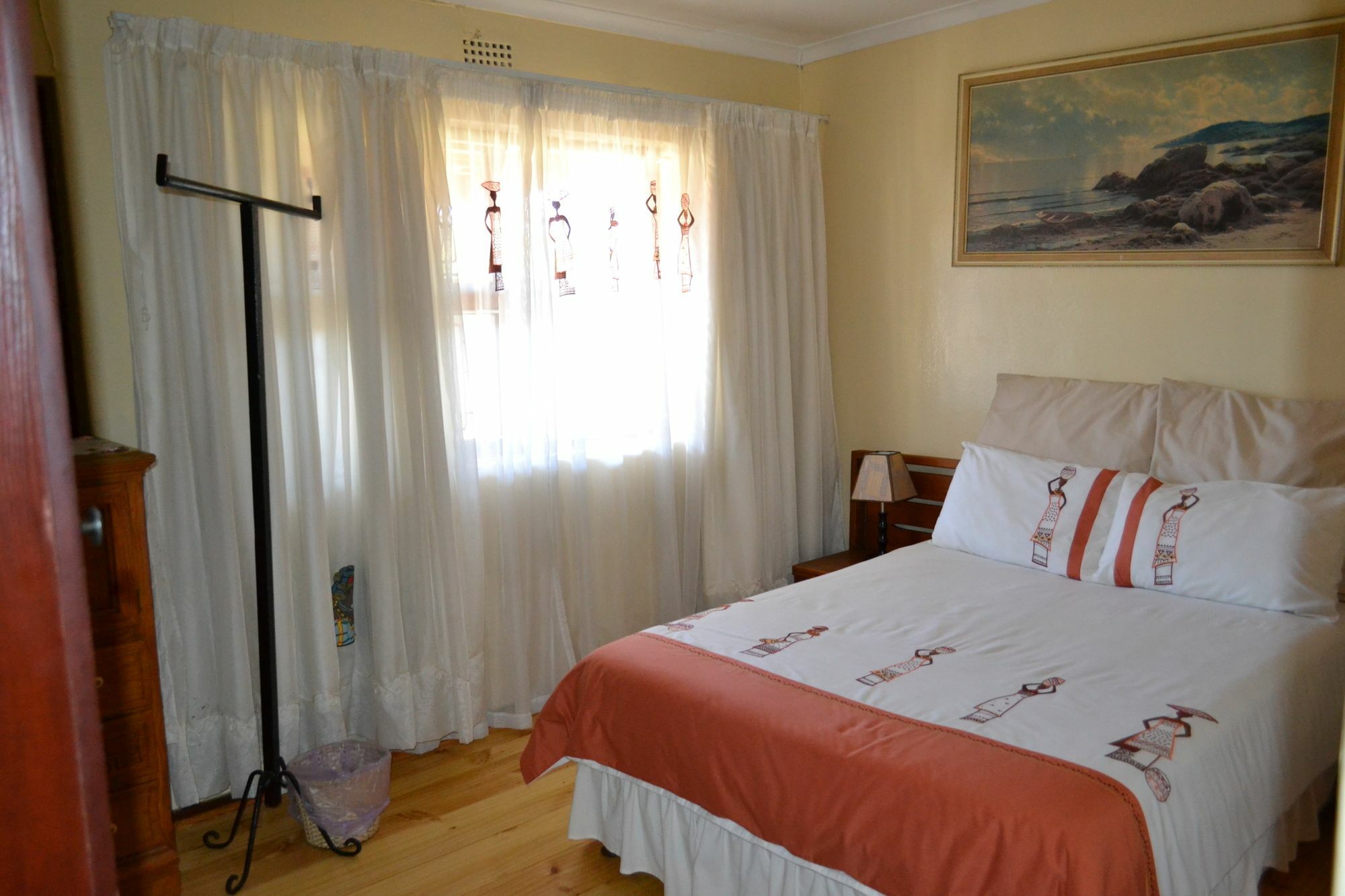 Mbalentle Guesthouse Bishop Lavis Exterior photo